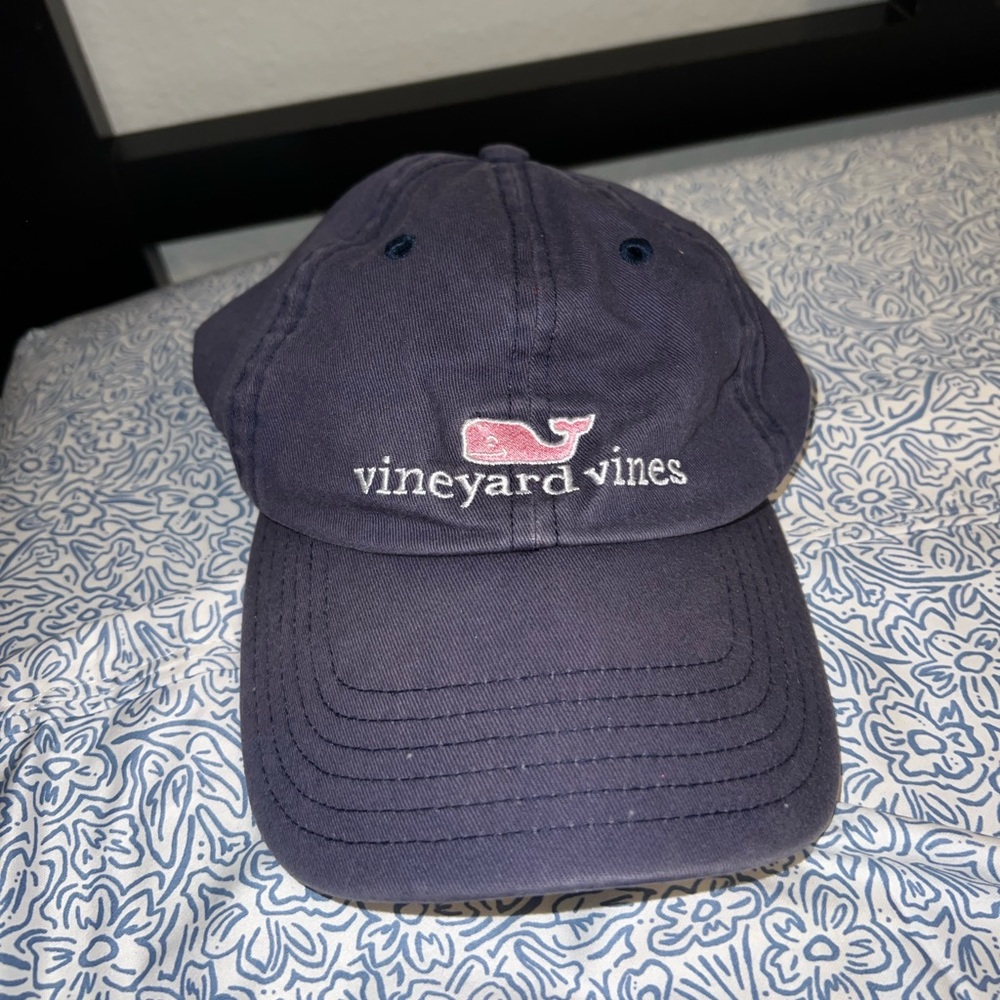 Vineyard Vines hat
